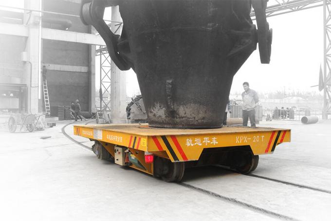 Carro de transferência derretido de 100 toneladas da concha do trilho da carcaça do ferro com resistente de alta temperatura
